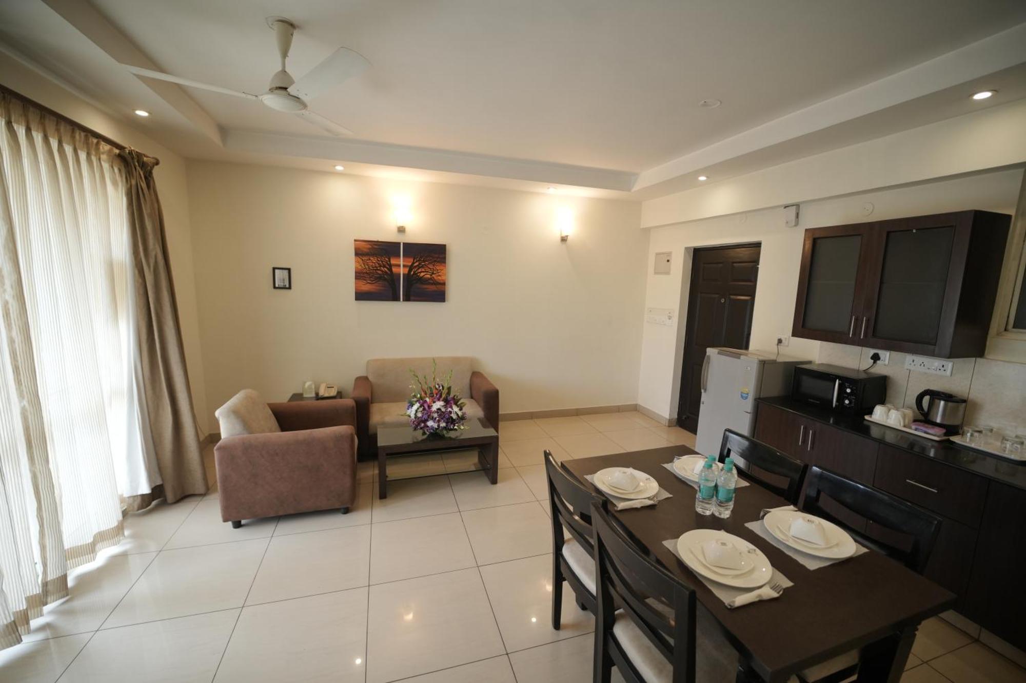 Hotel Nagarjuna Suites Bangalore Eksteriør bilde