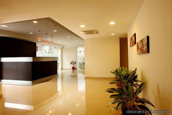Hotel Nagarjuna Suites Bangalore Interiør bilde